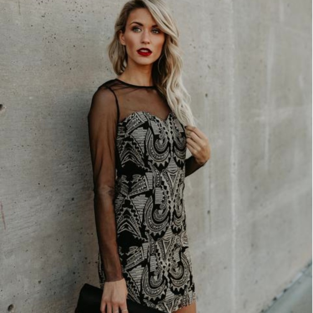 All Eyes On Me Embroidered Dress: Black and Gold - Picture 5 of 5